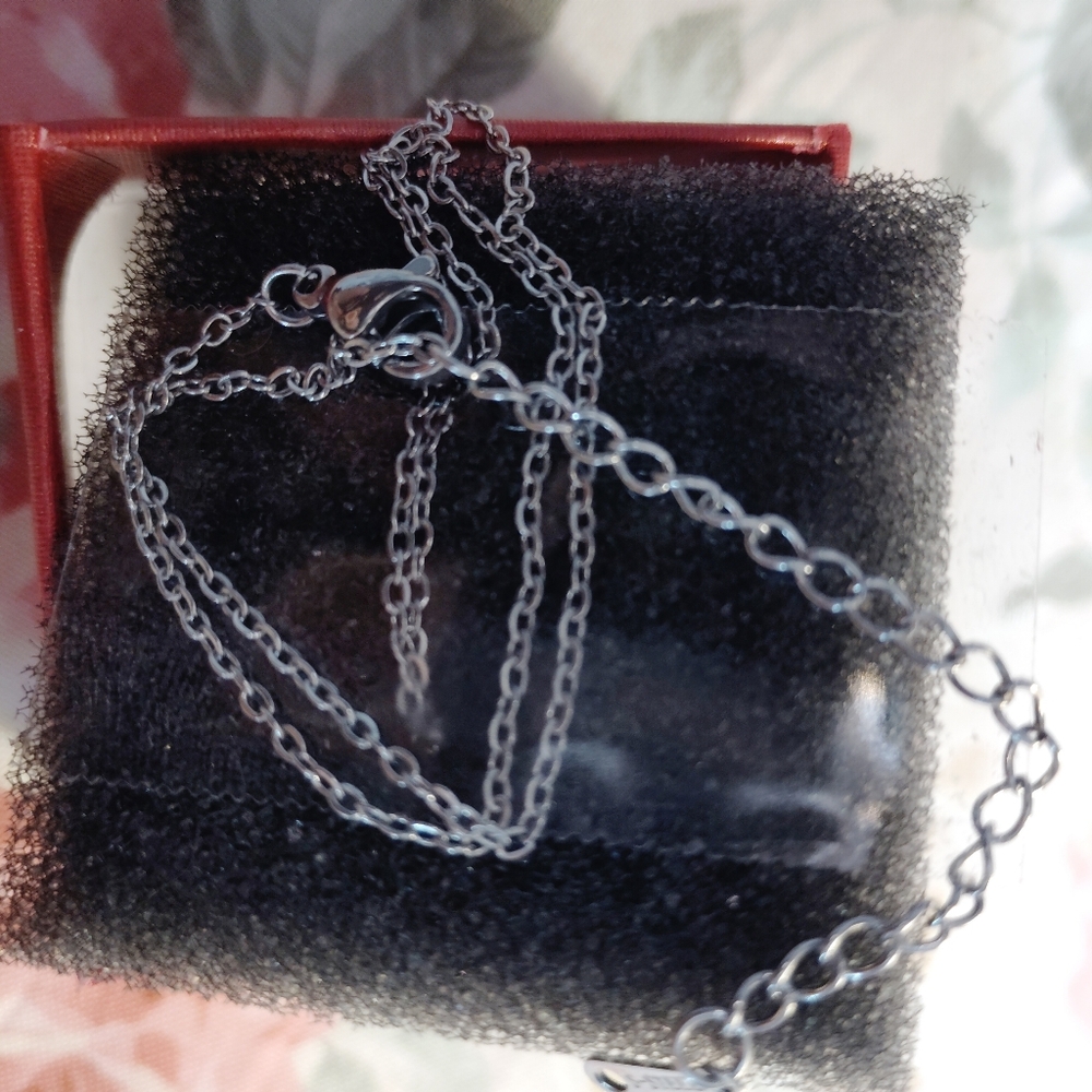 💎*LUXURY* c's silver Necklace💎 - Picture 3 of 3